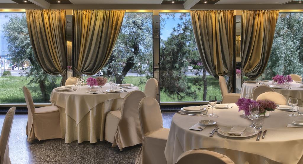 Hotel Ambasciatori Rimini Eksteriør bilde