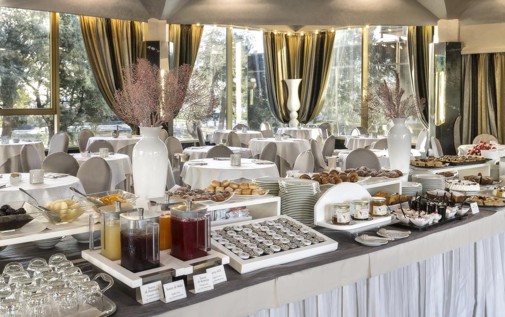 Hotel Ambasciatori Rimini Eksteriør bilde